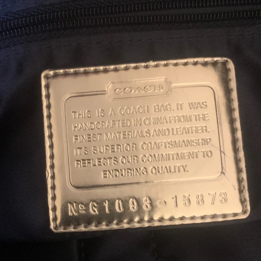 Coach Black Quilted Women's Bag - Picture 3 of 4